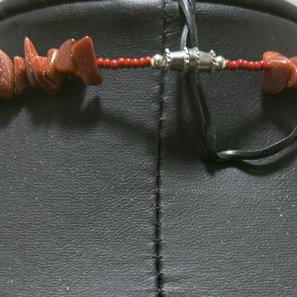 Vintage Sandstone Beaded Necklace Women's OS Brown Chip Beads Teardrop Pendant - Picture 7 of 8